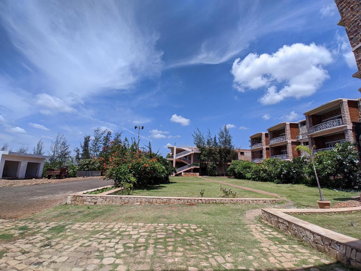 Kanthi Resorts Badami Bāgalkot 외부 사진