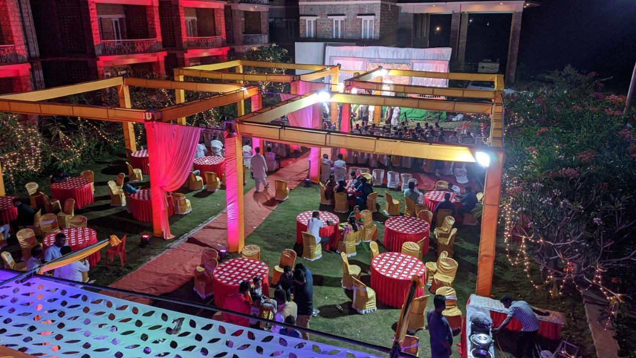 Kanthi Resorts Badami Bāgalkot 외부 사진