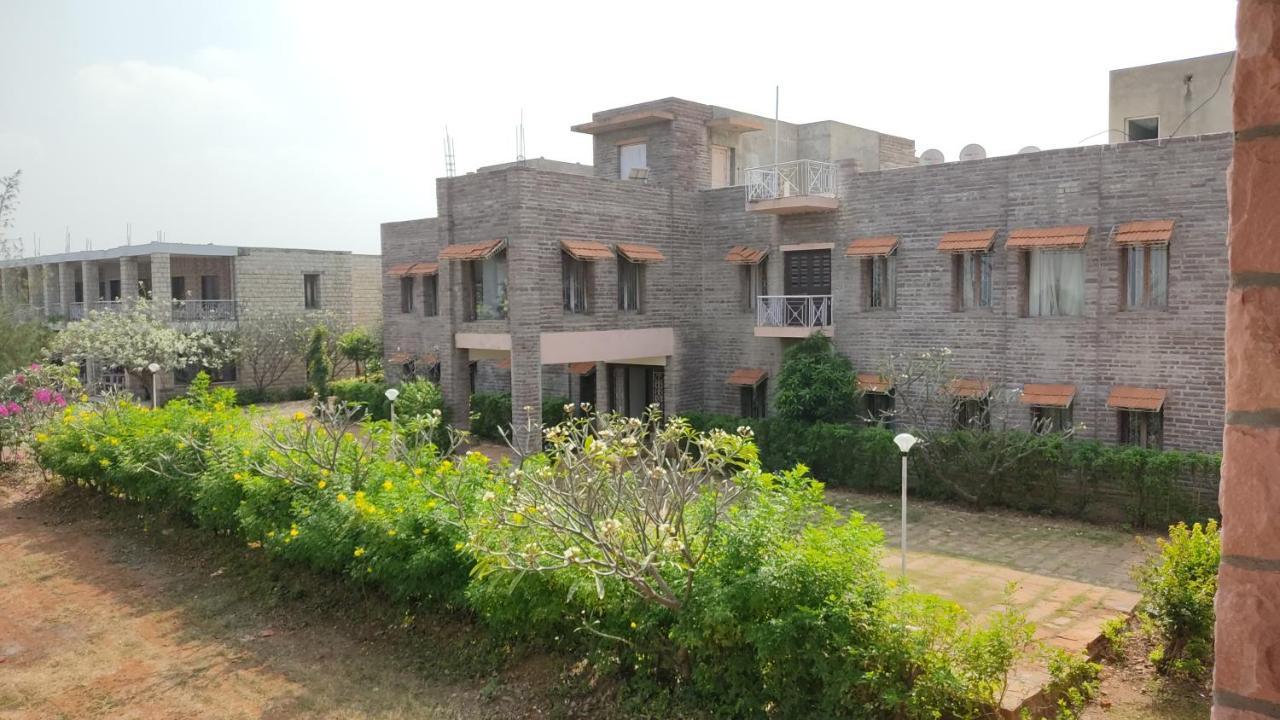 Kanthi Resorts Badami Bāgalkot 외부 사진
