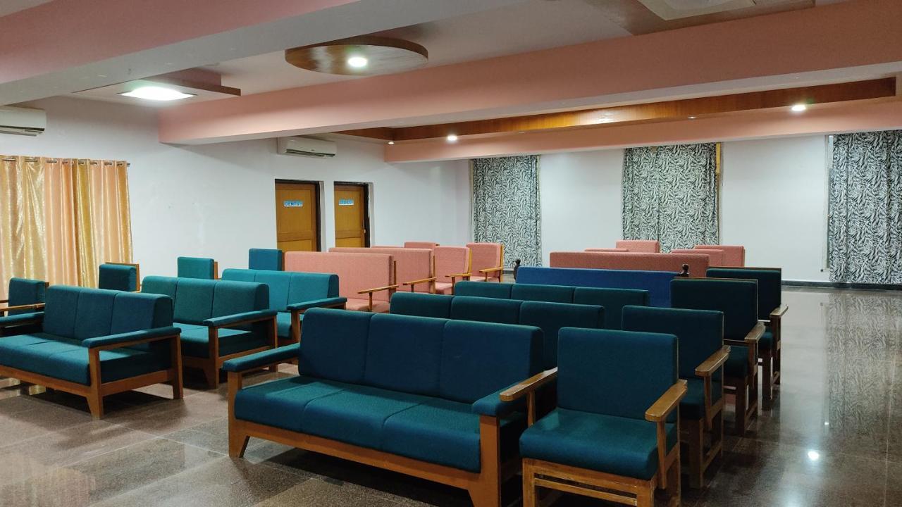 Kanthi Resorts Badami Bāgalkot 외부 사진