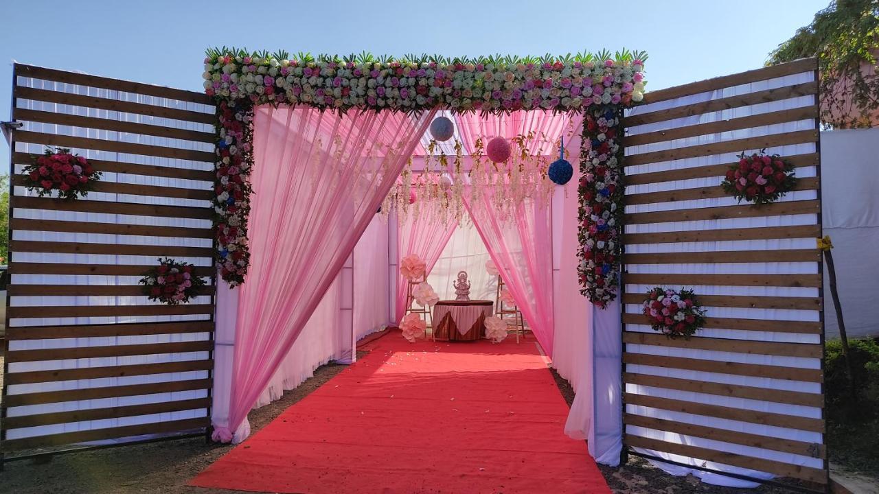 Kanthi Resorts Badami Bāgalkot 외부 사진