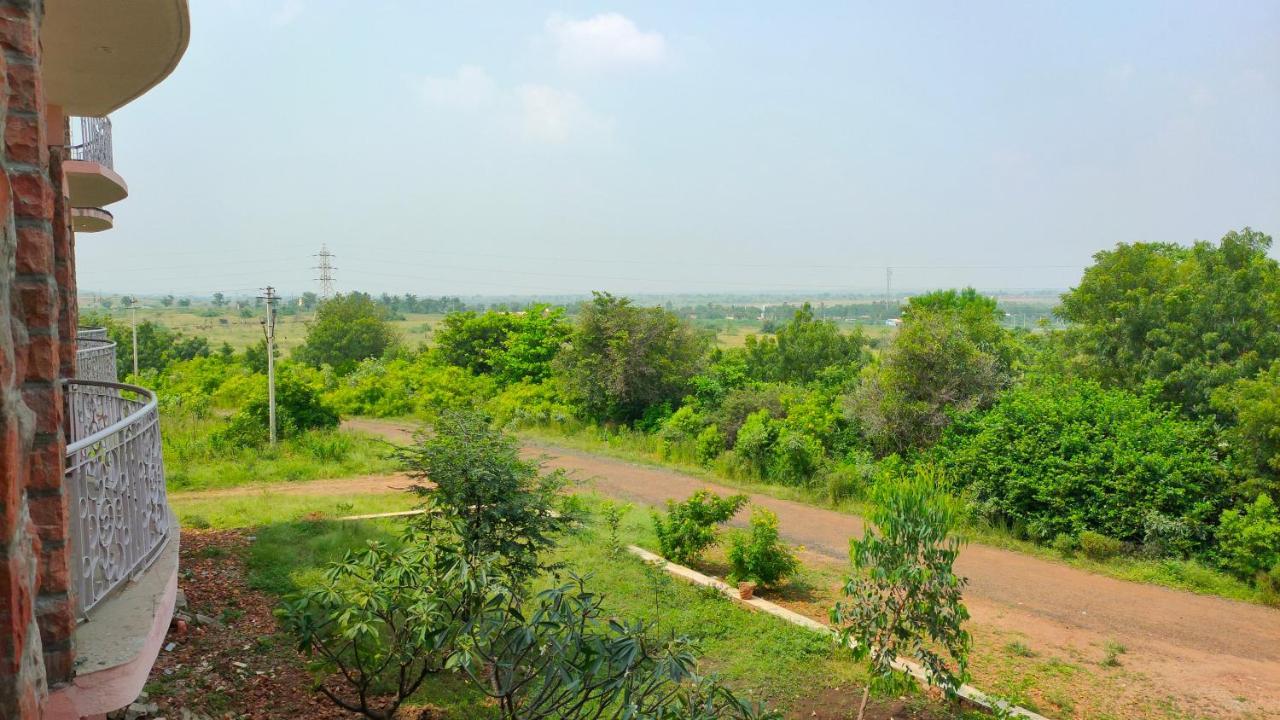 Kanthi Resorts Badami Bāgalkot 외부 사진